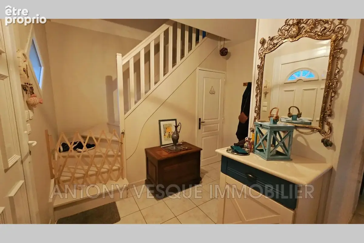 Maison 5 pièces 82 m² à vendre à Brehal (50290) - photo 7