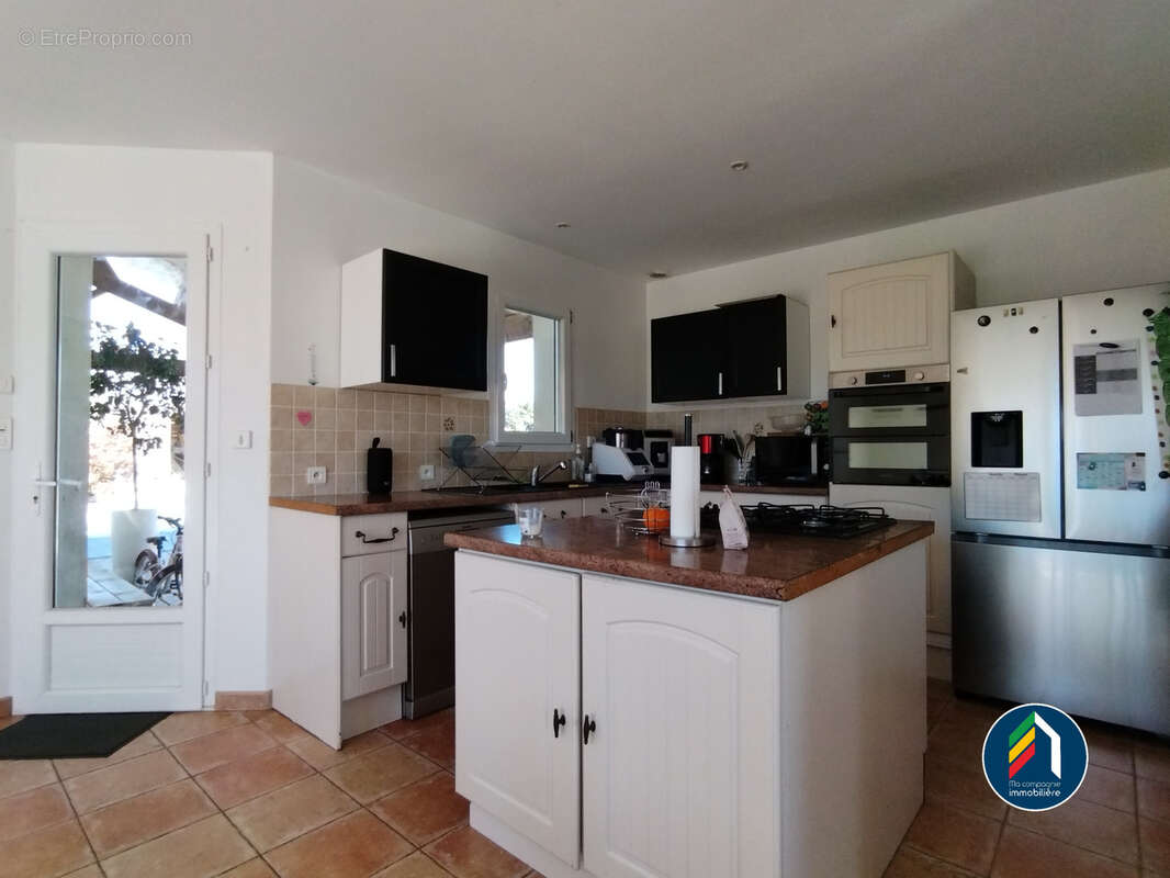 Maison à SAINTE-FLORENCE