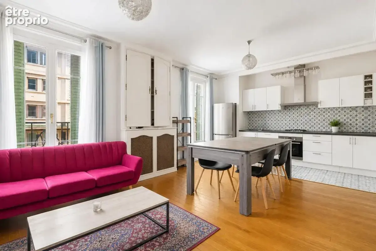 Appartement à GENNEVILLIERS