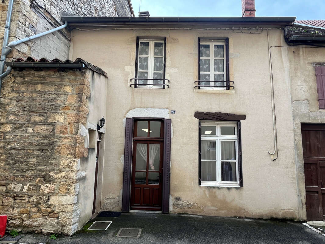 Maison à CUISEAUX