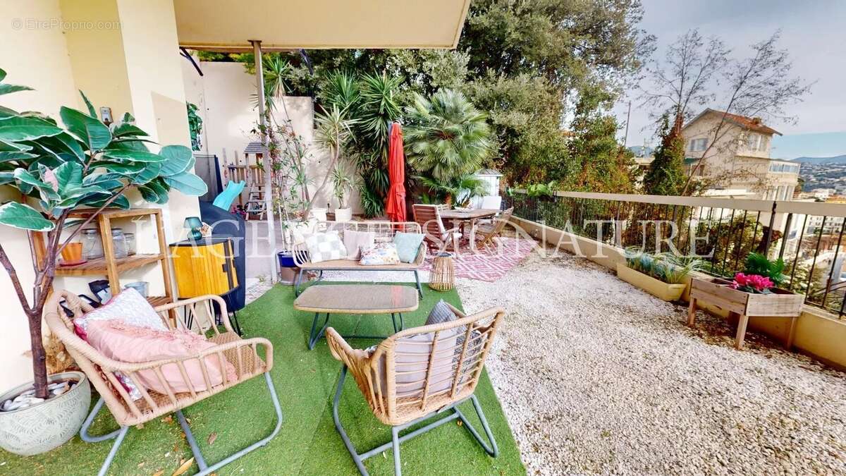 Appartement à NICE