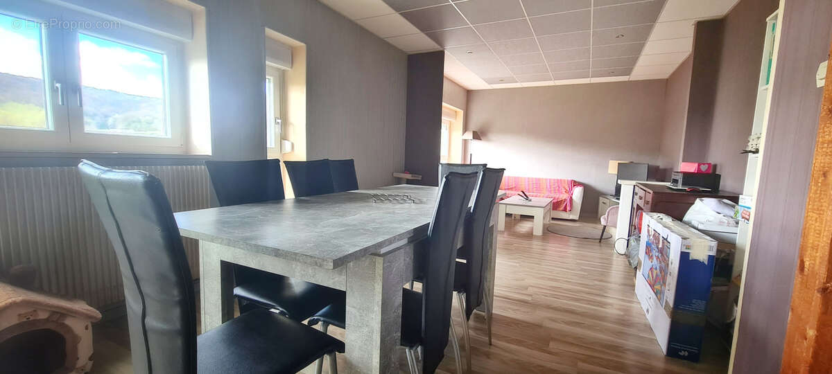 Appartement à FAMECK