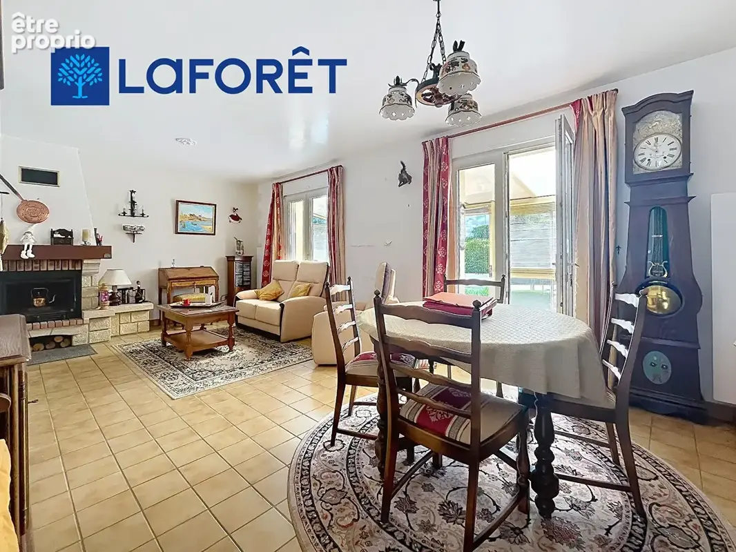 A VENDRE- Maison Malguenac 5 pièce(s) 115 m2 - photo 2