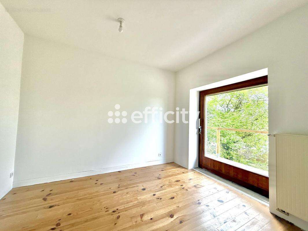 Maison à BUCY-LE-LONG