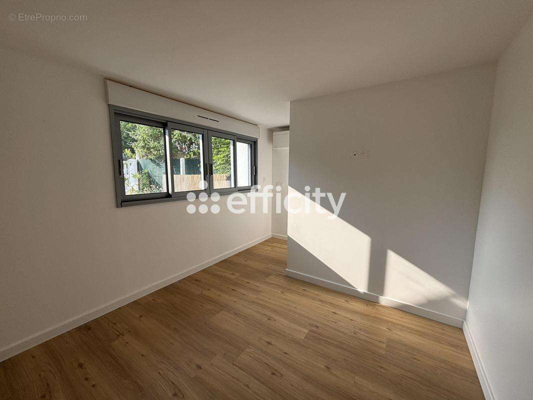 Maison à LA ROCHELLE