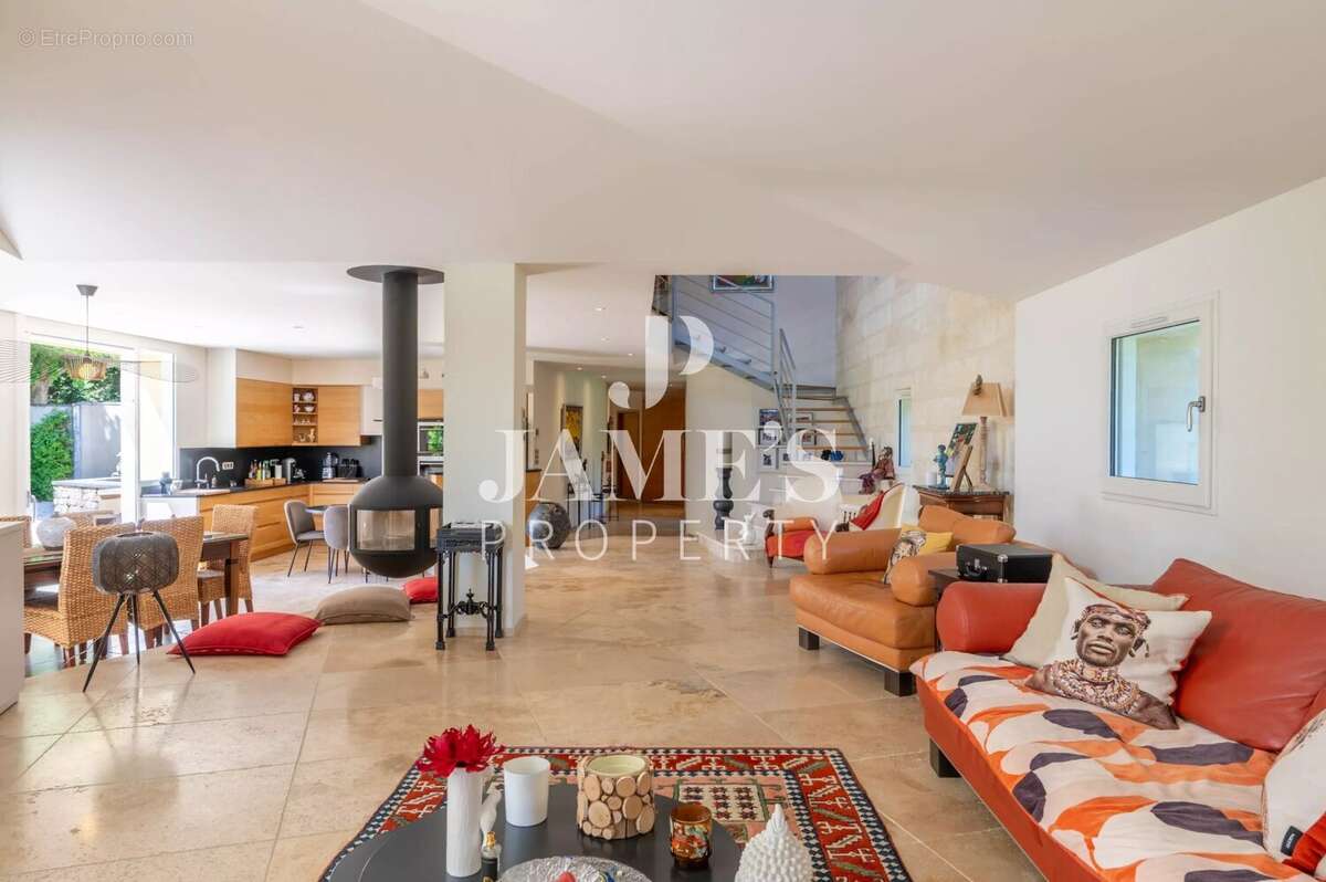 Maison à SAINT-REMY-DE-PROVENCE