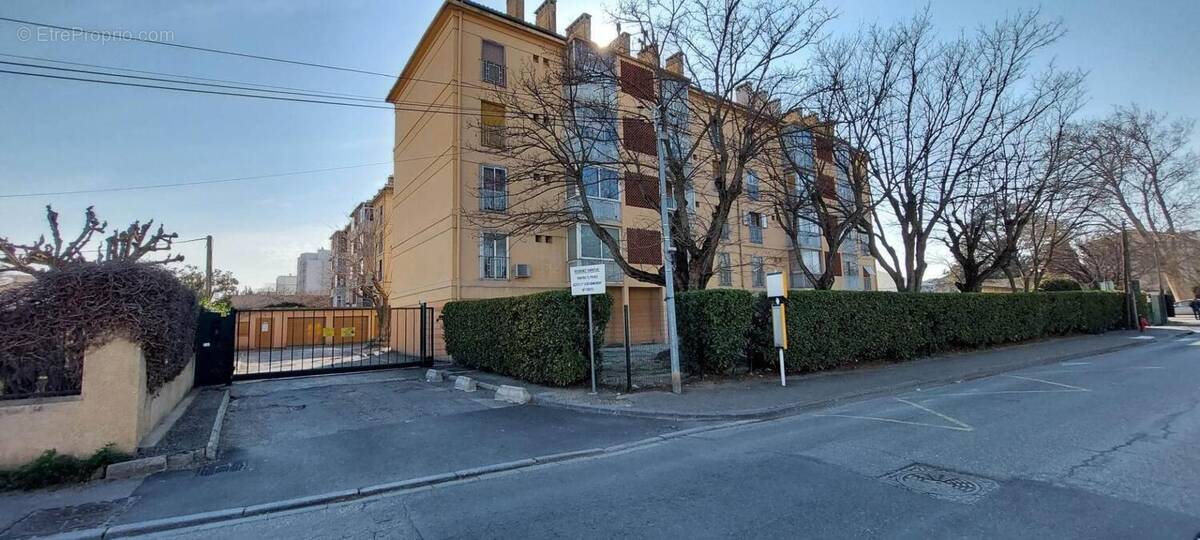 Photo 2 - Appartement à AVIGNON