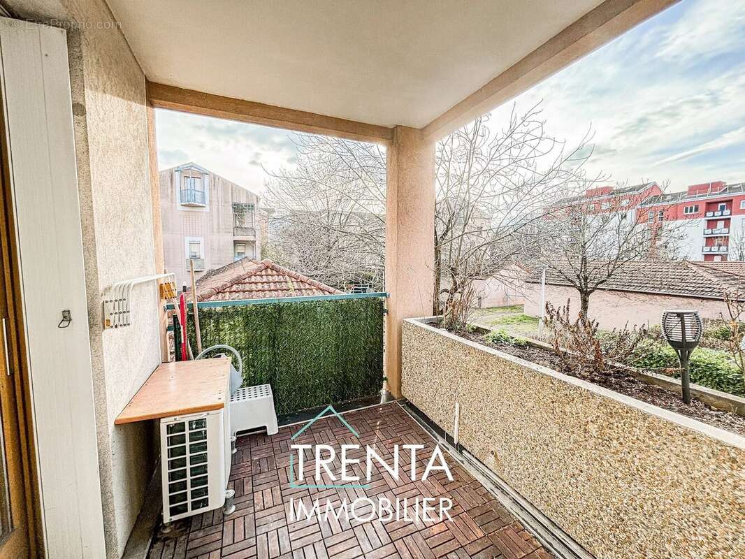 Appartement à EYBENS