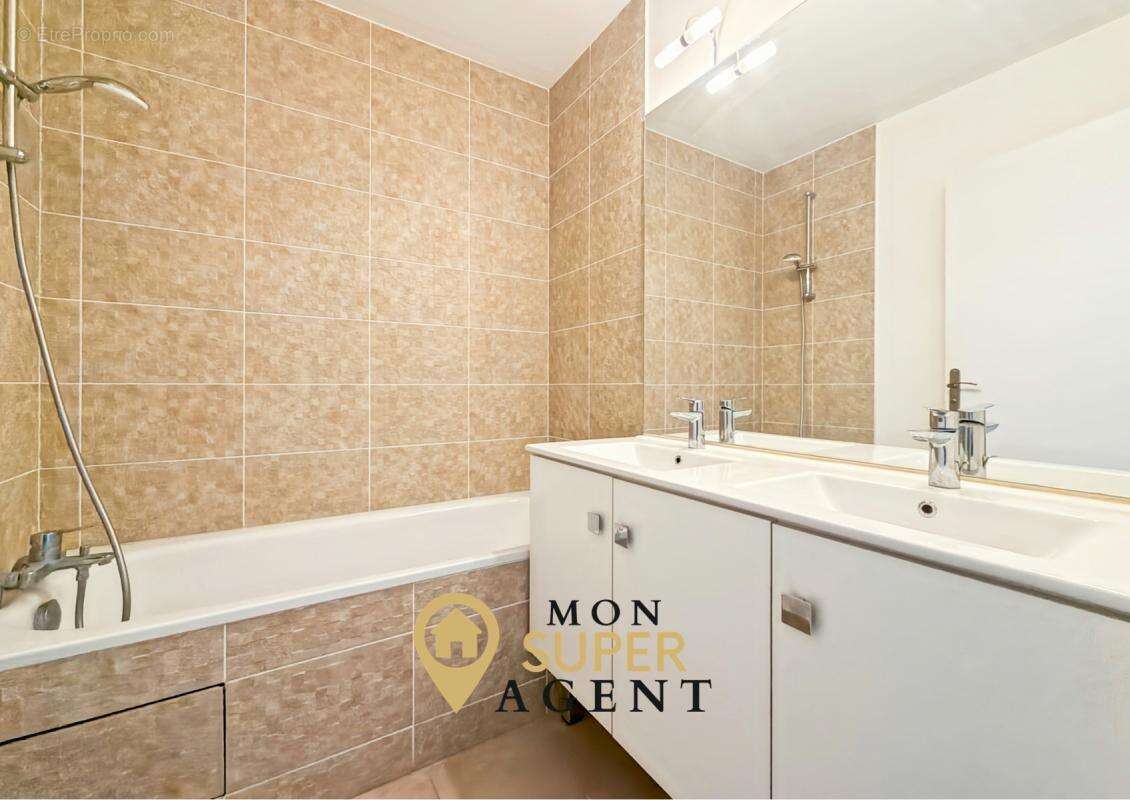 Appartement à MELUN