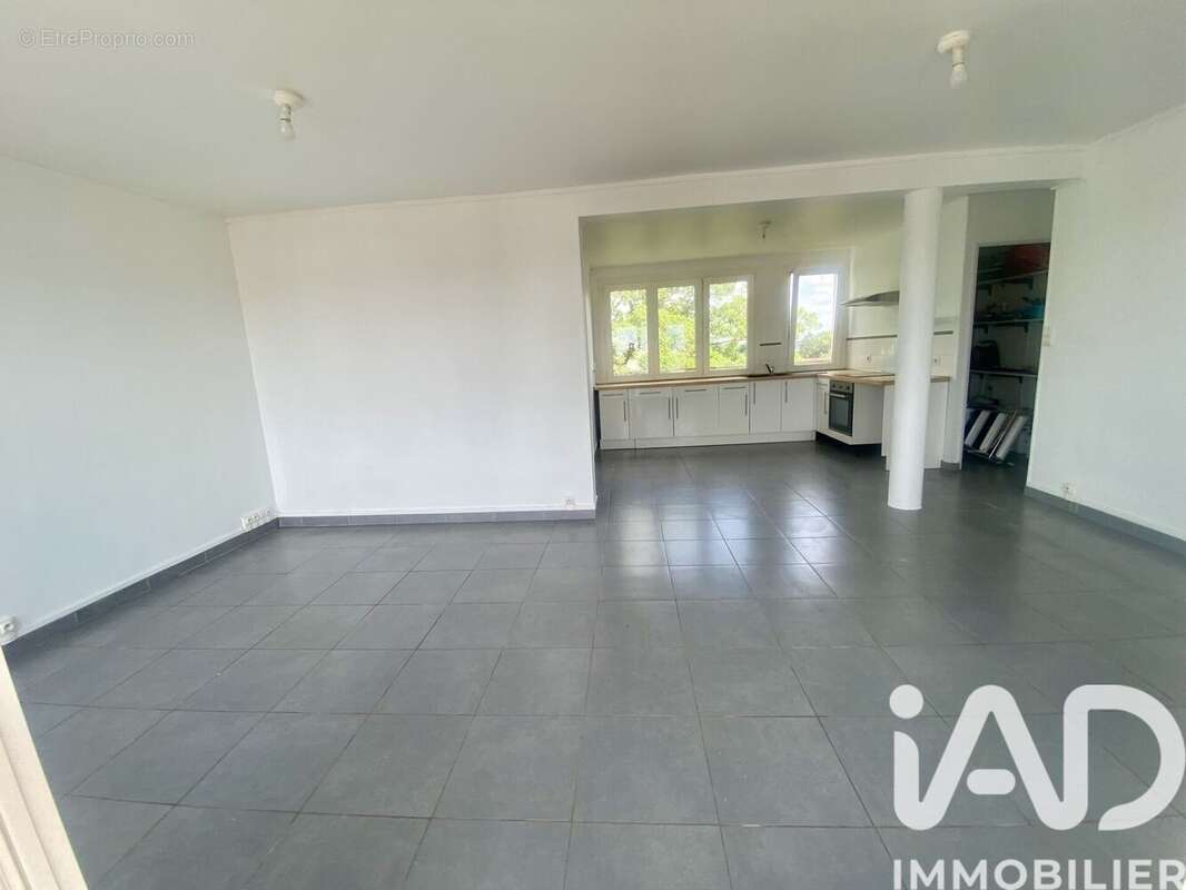 Photo 3 - Appartement à SAINT-QUENTIN
