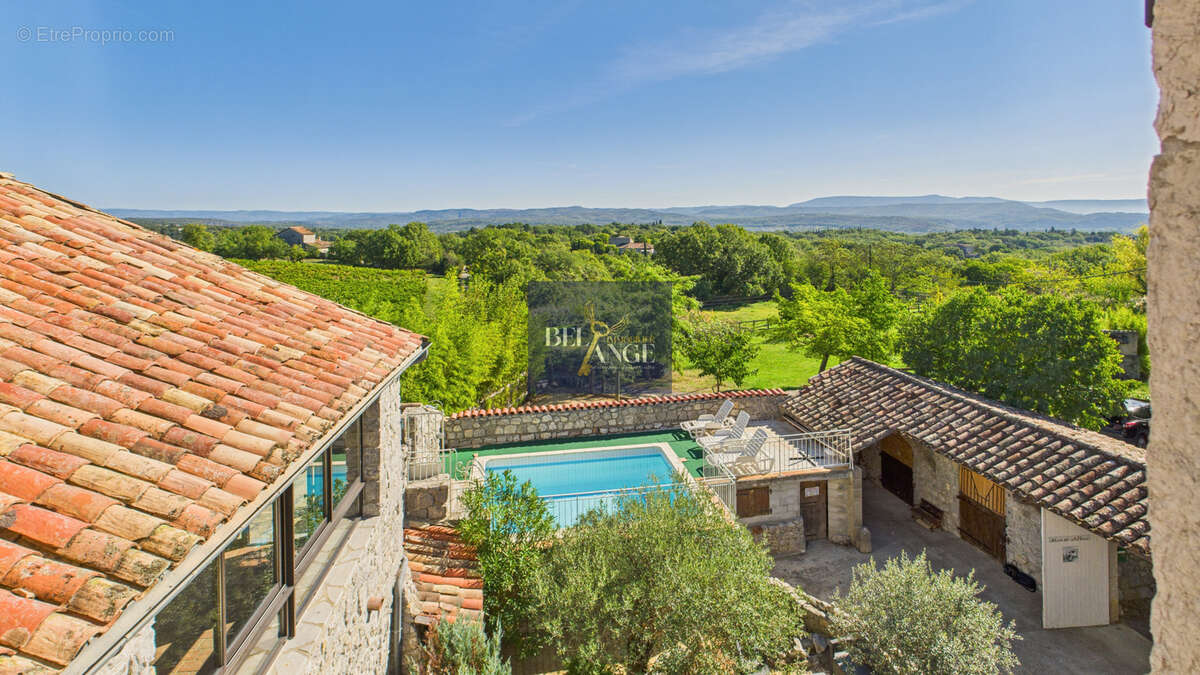 Maison à SAINT-ALBAN-AURIOLLES