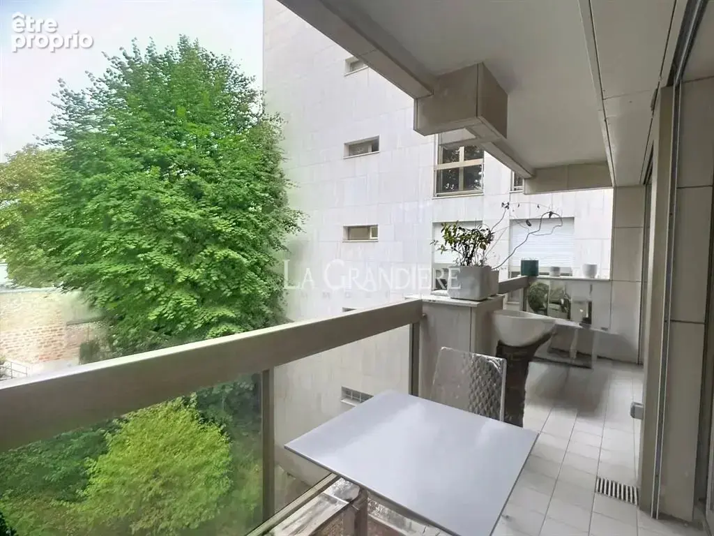 Paris 16 - Auteuil Nord Jasmin- 67m2 - 3ème étage - 2 p - 1 ch - - photo 3
