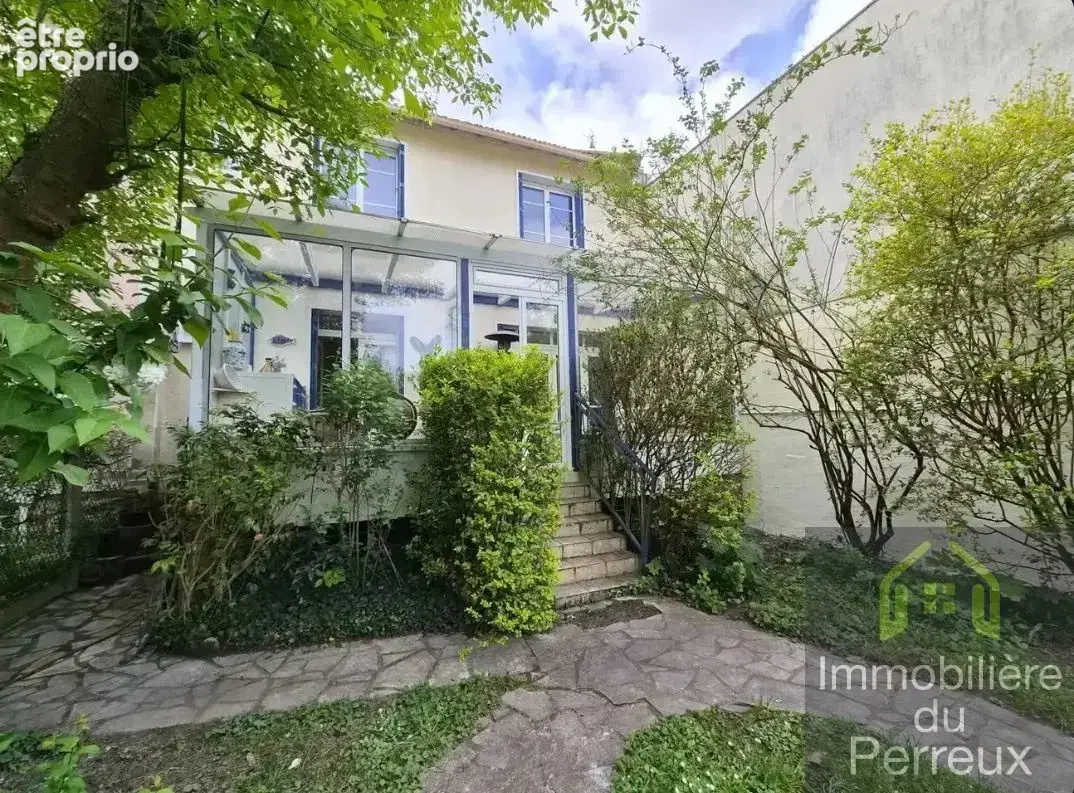 Photo Maison à Le Perreux-Sur-Marne au prix de 680 000€