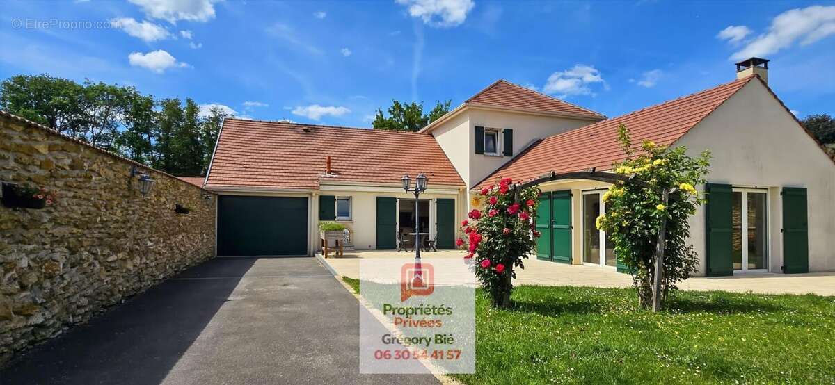 Maison Tournan En Brie 8 pièce(s) 208 m2 - photo 3