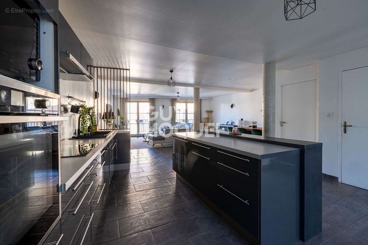 Maison à PONT-DU-CHATEAU