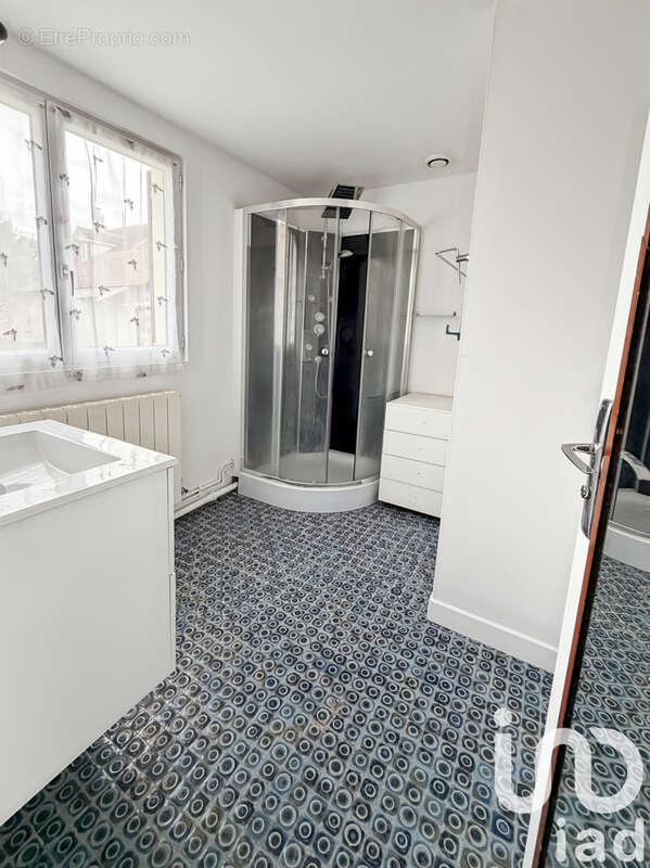 Photo 9 - Appartement à CHEVRIERES