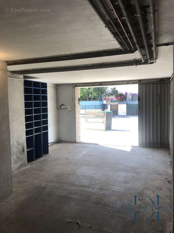 garage - Appartement à PERPIGNAN