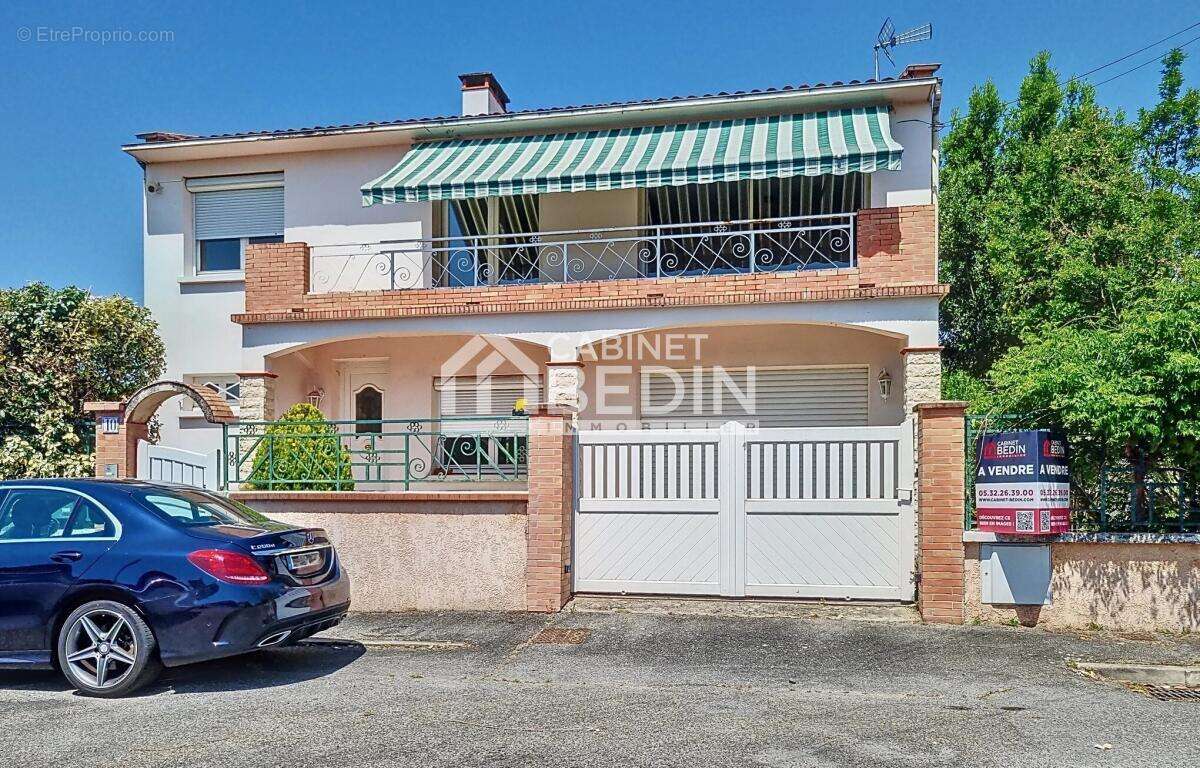 Maison à CASTELGINEST