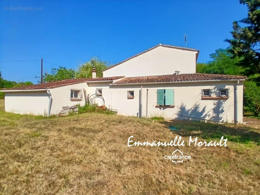 Maison de campagne à rénover 4 pièces BAGNOLS EN FORET (83) - photo 5