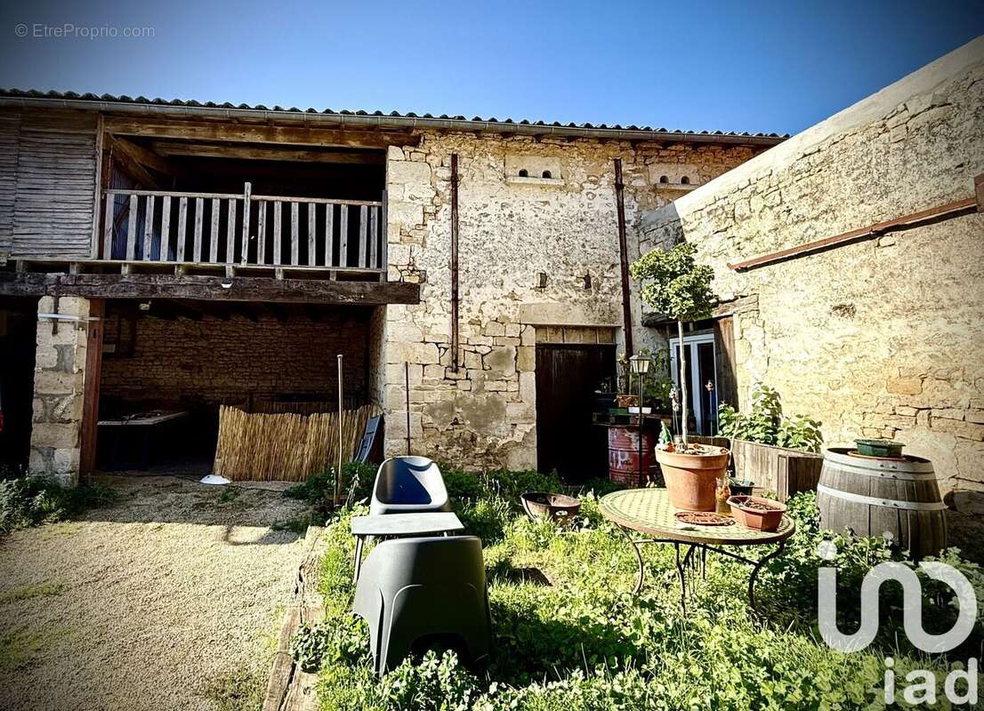 Photo 2 - Maison à CELLES-SUR-BELLE