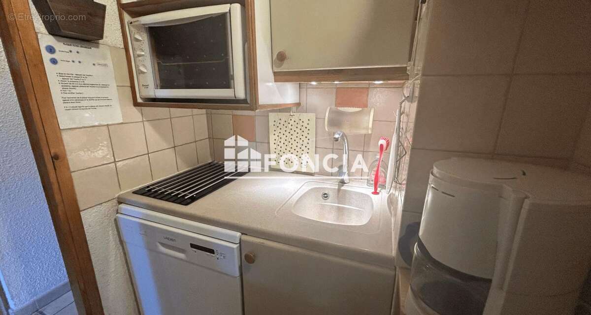 COUP DE CŒUR ! Appartement skis aux pieds rénové – Charme savoyard & DPE E - photo 10