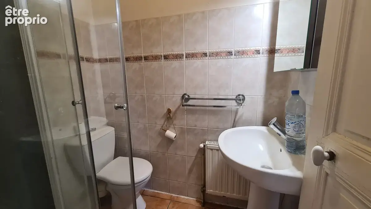 Maison de ville en brasier - photo 5