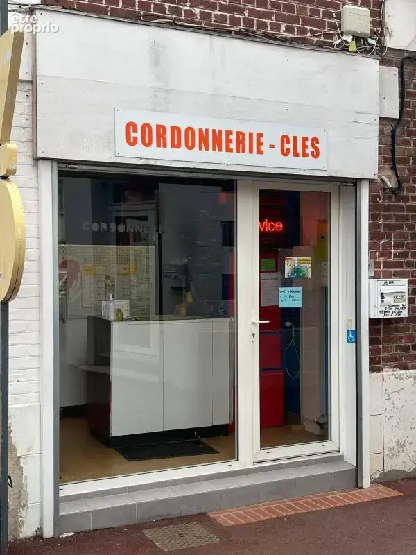 Local Commercial À Vendre à Chauny - photo 3