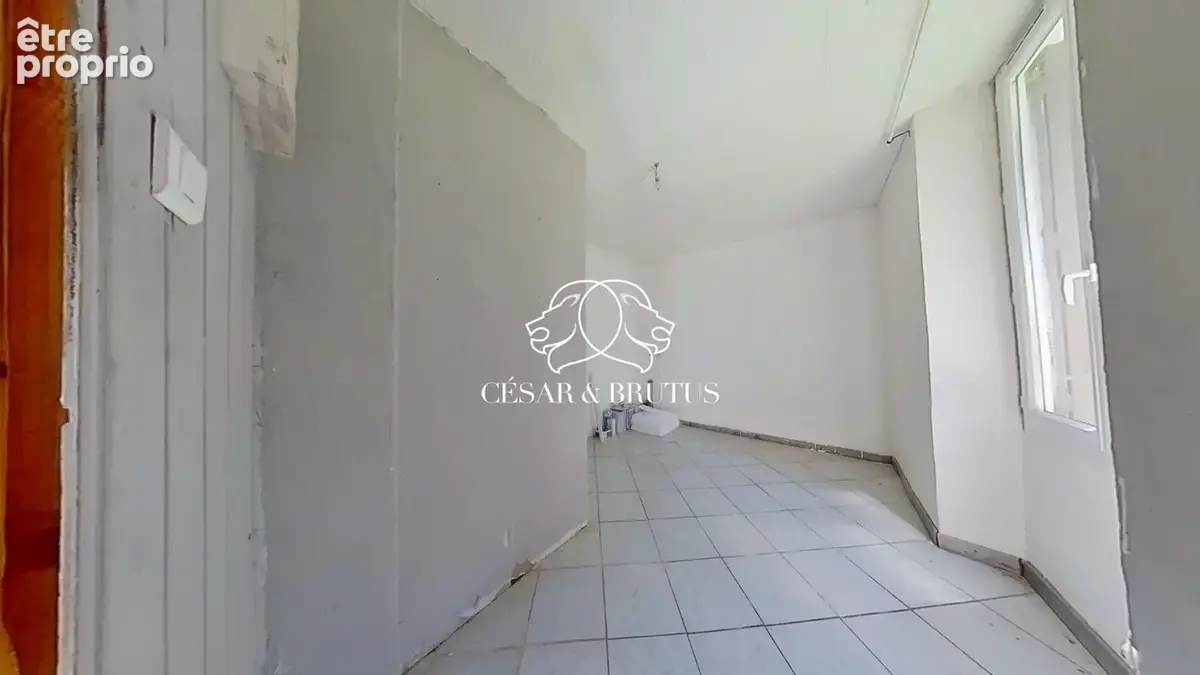 Maison 4 pièces 95 m² à vendre à Saint-Vallier (71230) - photo 9