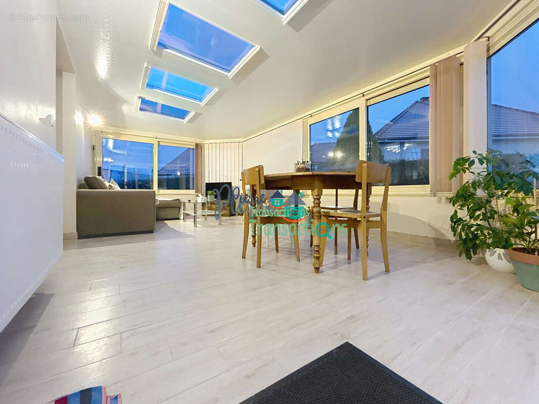 Maison à LILLEBONNE