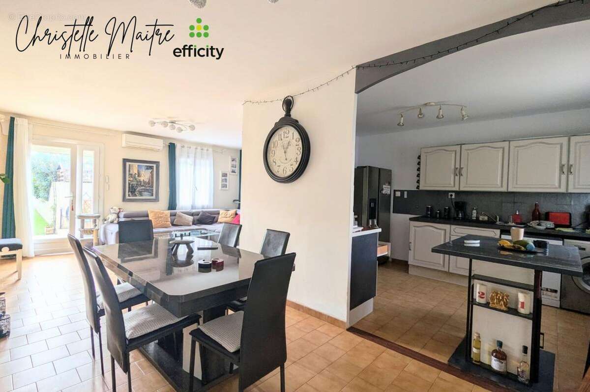 Maison à SAINT-MARTIN-DE-CRAU