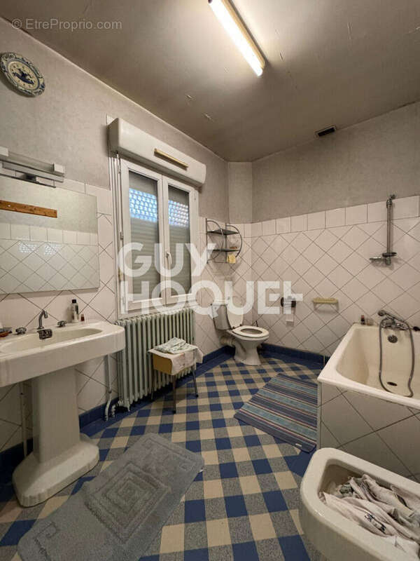 Maison 3 chambres avec jardin et garage à proximité du centre-ville d'Agen - photo 5