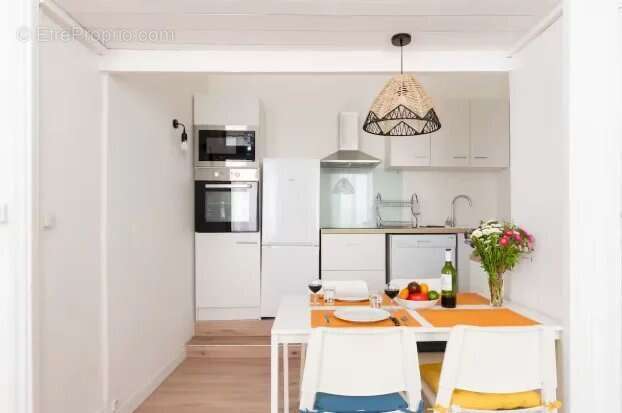 Appartement à MARSEILLE-2E