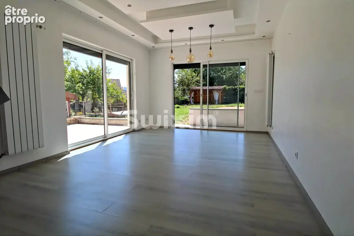 Maison familiale au calme, proche commerces et commodités - photo 1