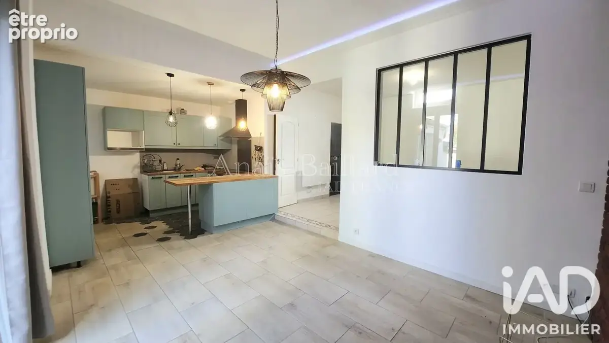 Photo 1 - Appartement à COMBS-LA-VILLE