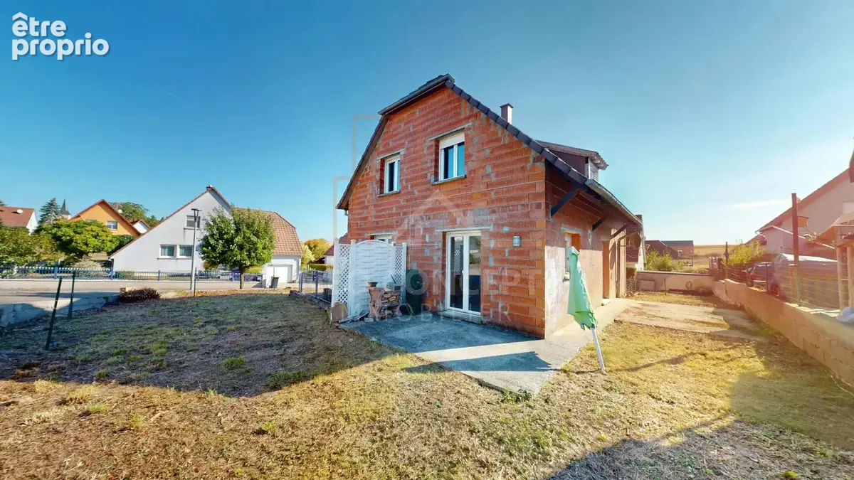 -- Beau potentiel pour cette maison 7 pièces au calme -- - photo 6