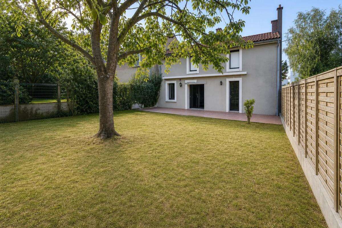 Maison à BEAUPREAU