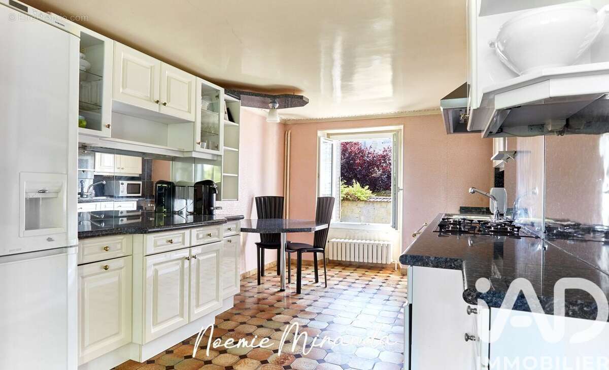 Photo 5 - Maison à JOUY-LE-MOUTIER