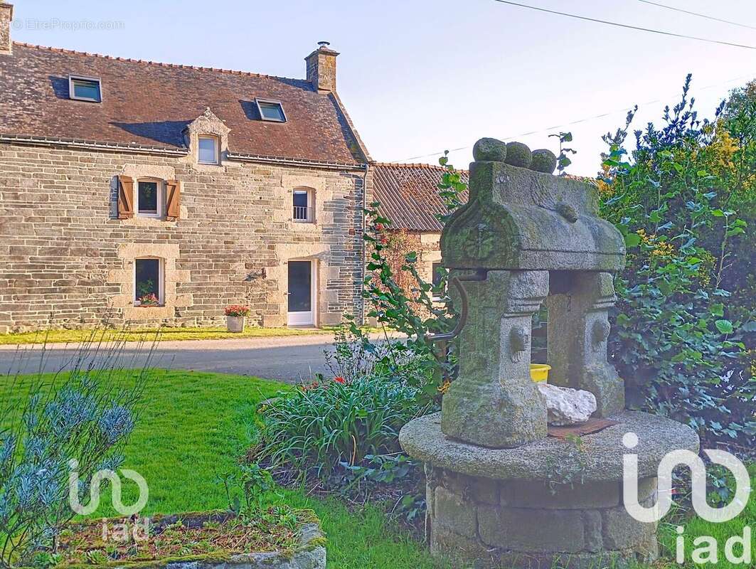 Photo 2 - Maison à PLUMELIAU