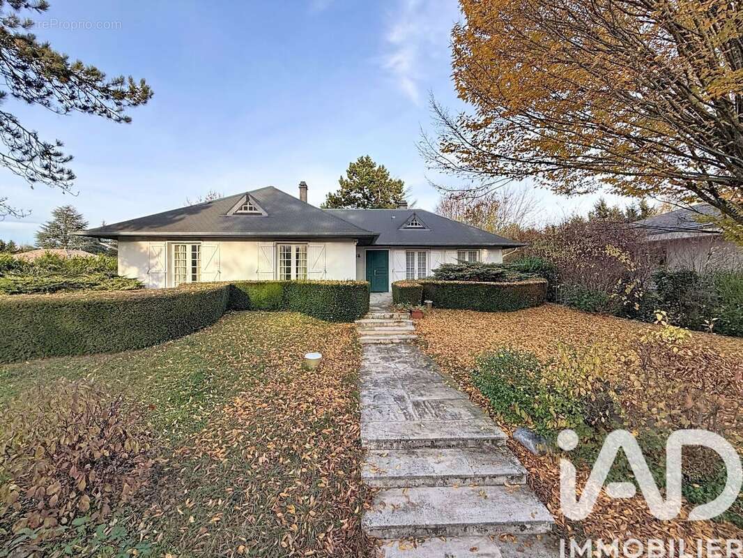 Photo 2 - Maison à MARLY