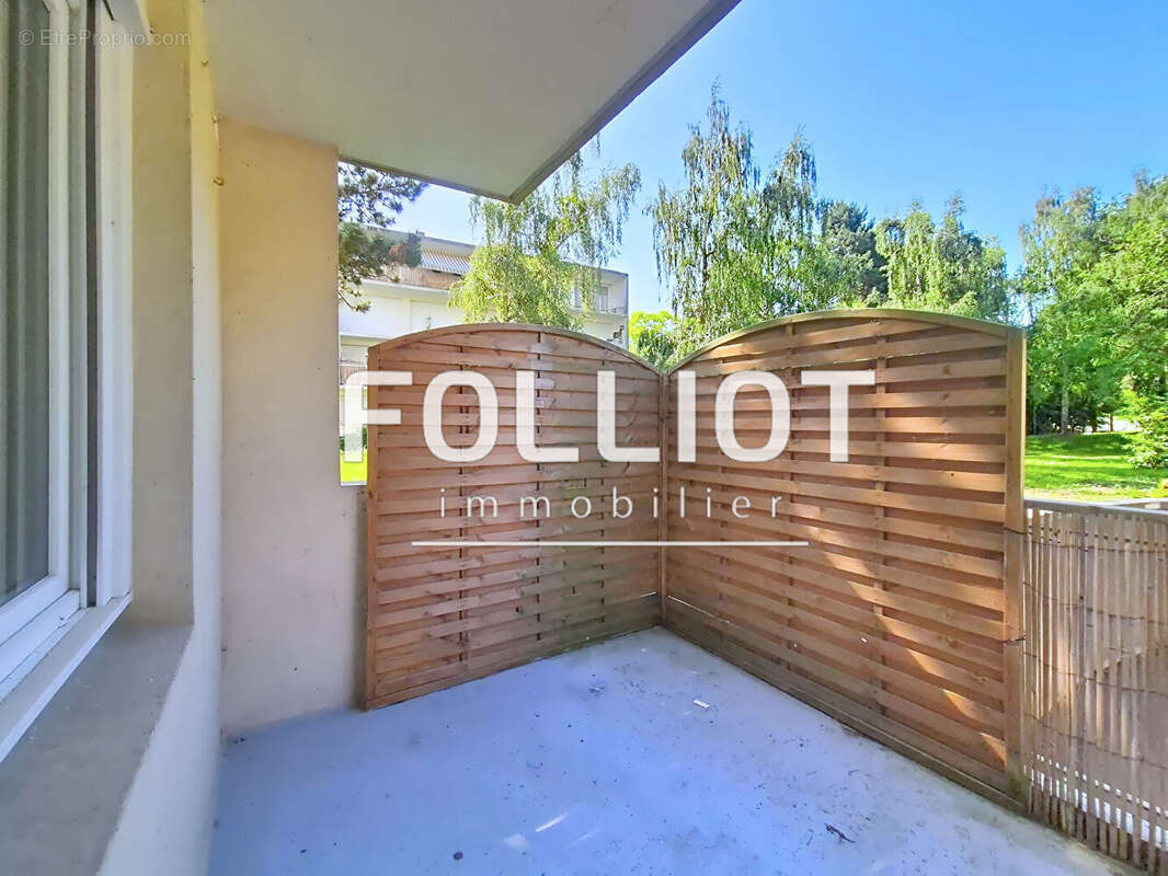 Appartement à HEROUVILLE-SAINT-CLAIR