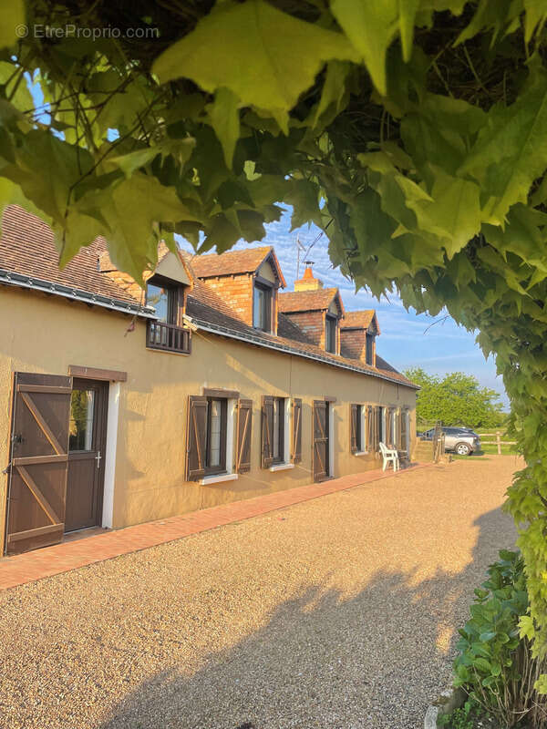 Maison à PRECIGNE