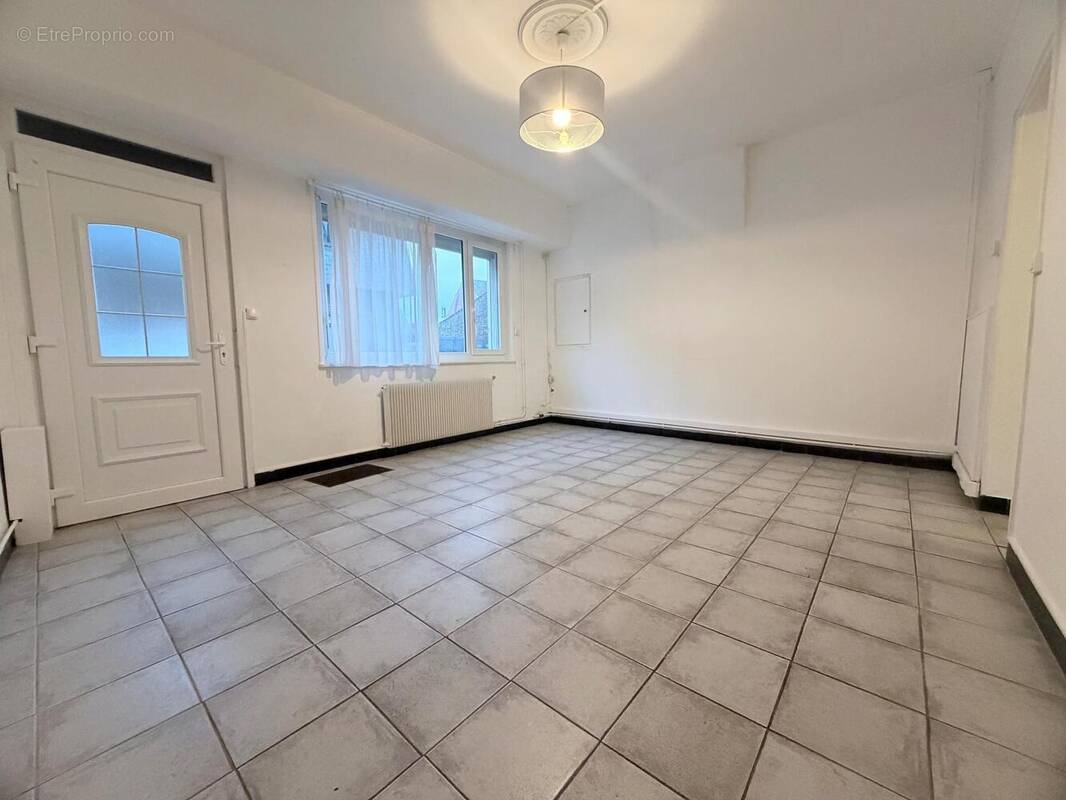 Photo 1 - Maison à HENIN-BEAUMONT