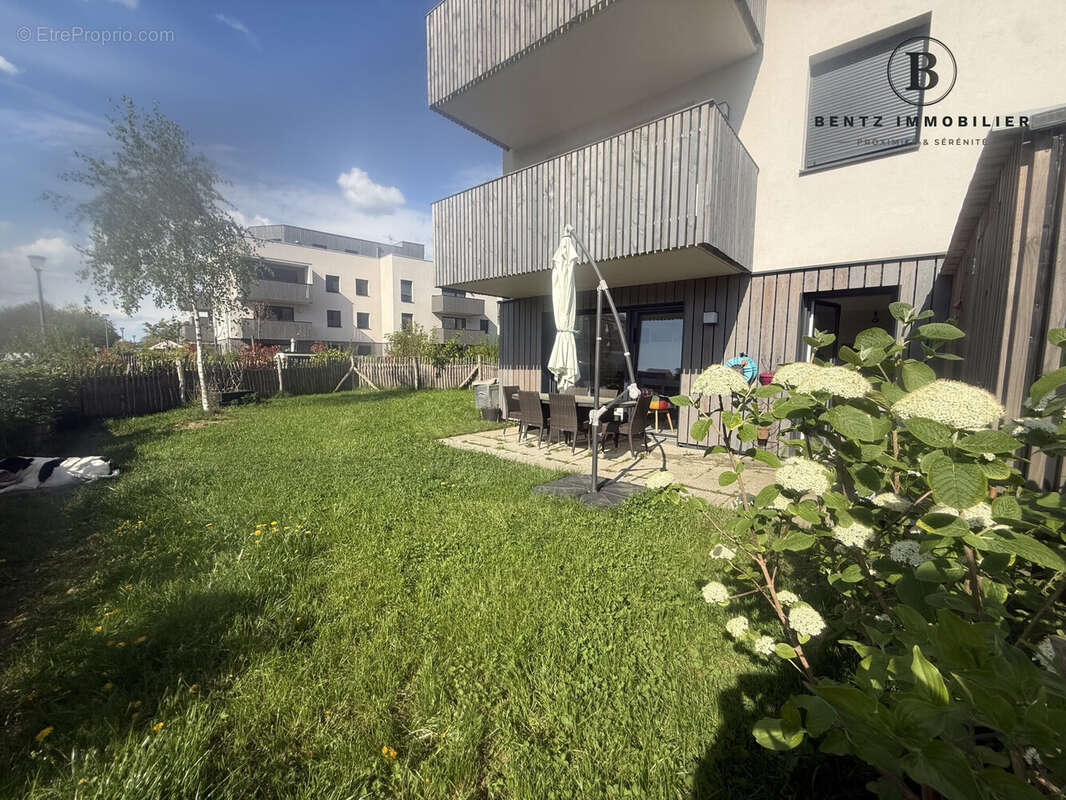 Jardin clos - Terrasse abritée - Appartement à REICHSTETT
