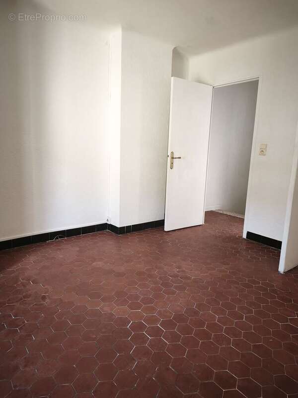 Maison 74 m² à Pia  - photo 7