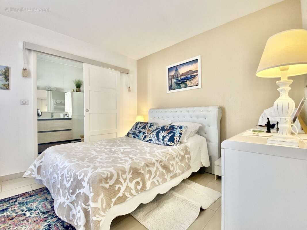 Maison à VILLENEUVE-LOUBET