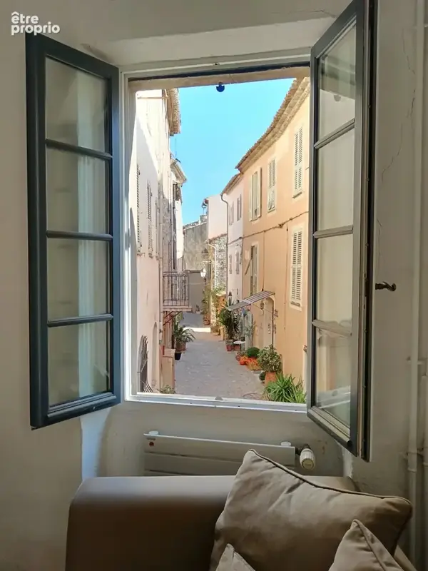 HAUT DE CAGNES, maison typique avec magnifique vue mer - photo 5