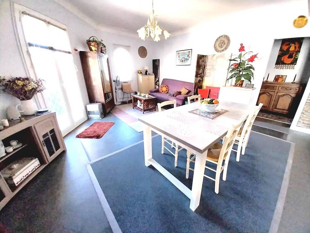 Appartement à MENTON