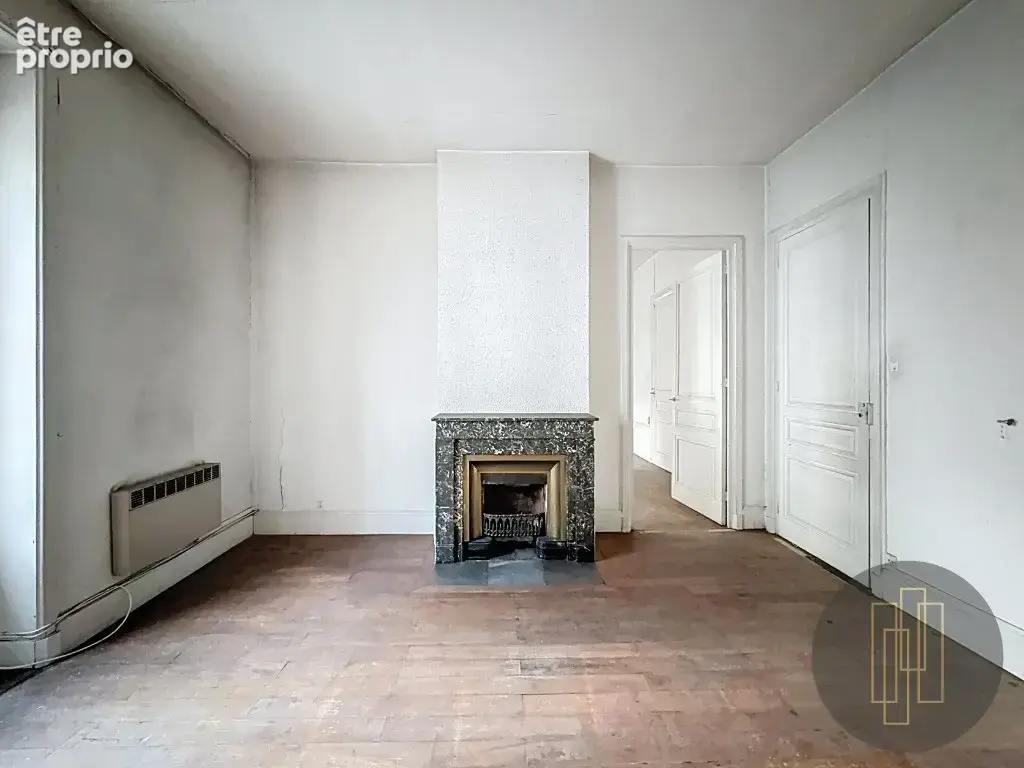 Immeuble de rapport 374.7 m² / tarare - photo 11