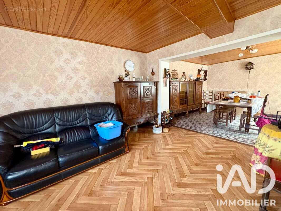 Maison 88 m² à Gondecourt  - photo 2