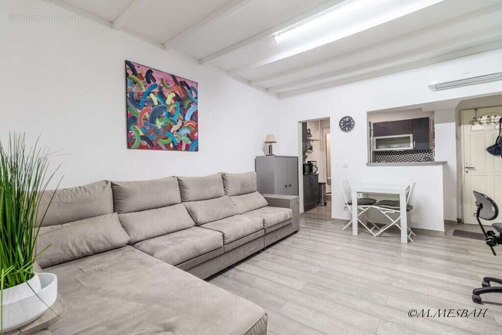 Appartement 43 m² à Les Lilas  - photo 5